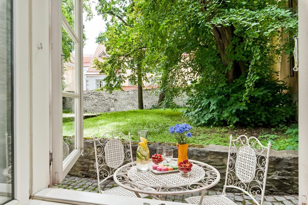 Old Town Central Apartment Tallin Zewnętrze zdjęcie